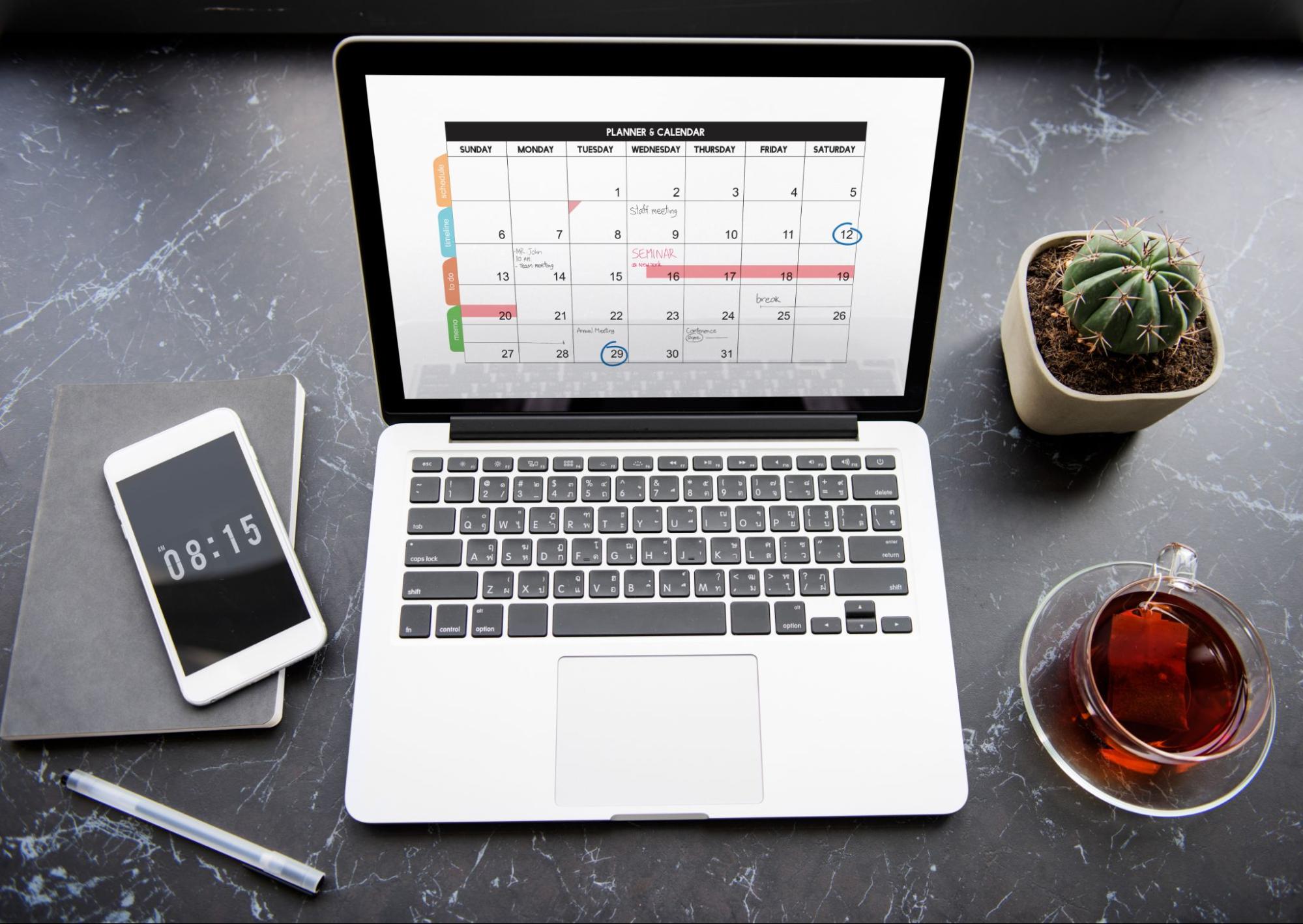 calendar-on-laptop-screen